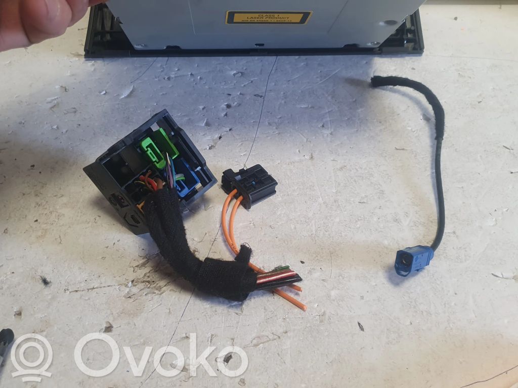 Audi Q5 SQ5 8R Sound system wiring loom 