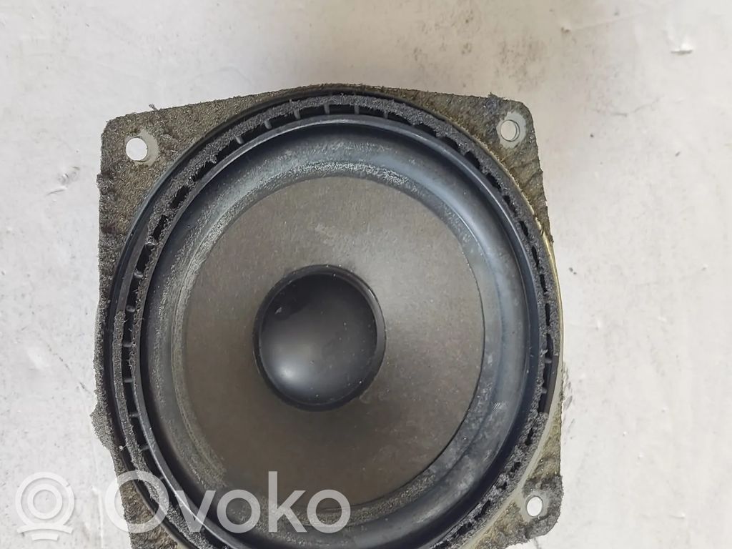 BMW 5 E39 Front door speaker 