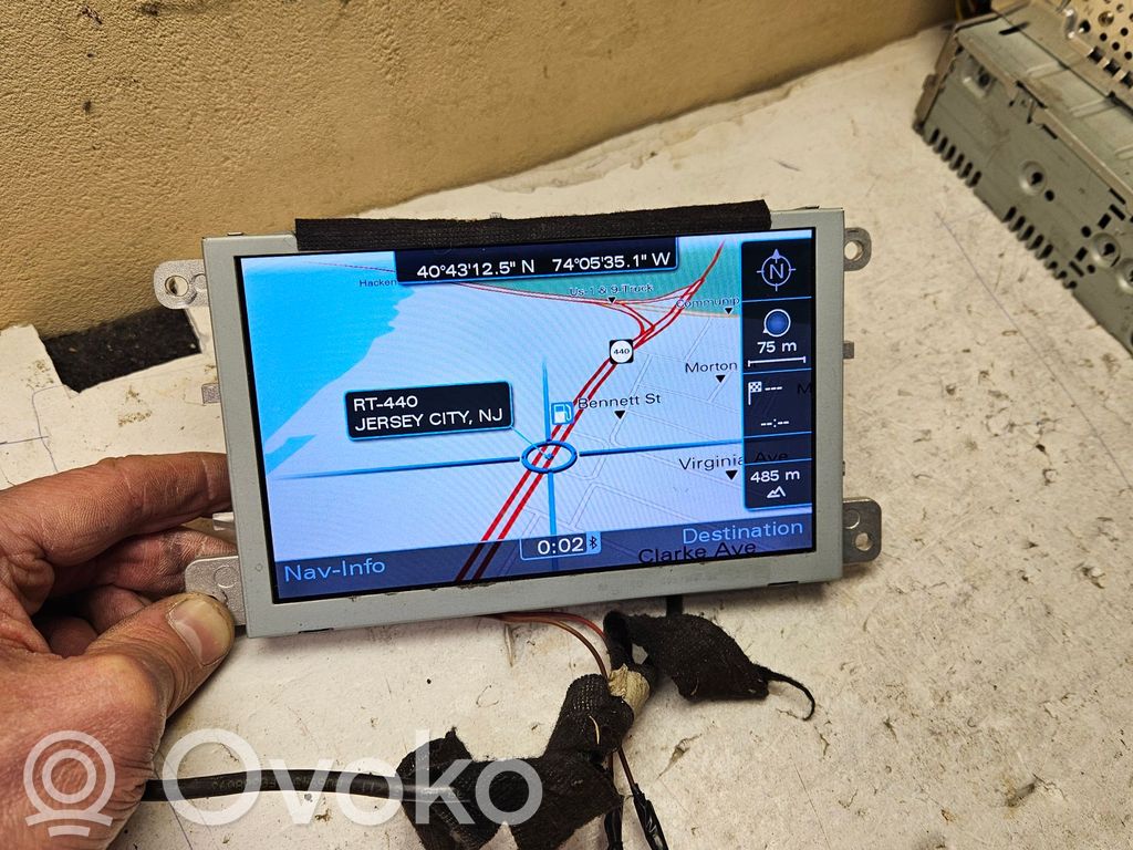 Audi A4 S4 B8 8K Screen/display/small screen 