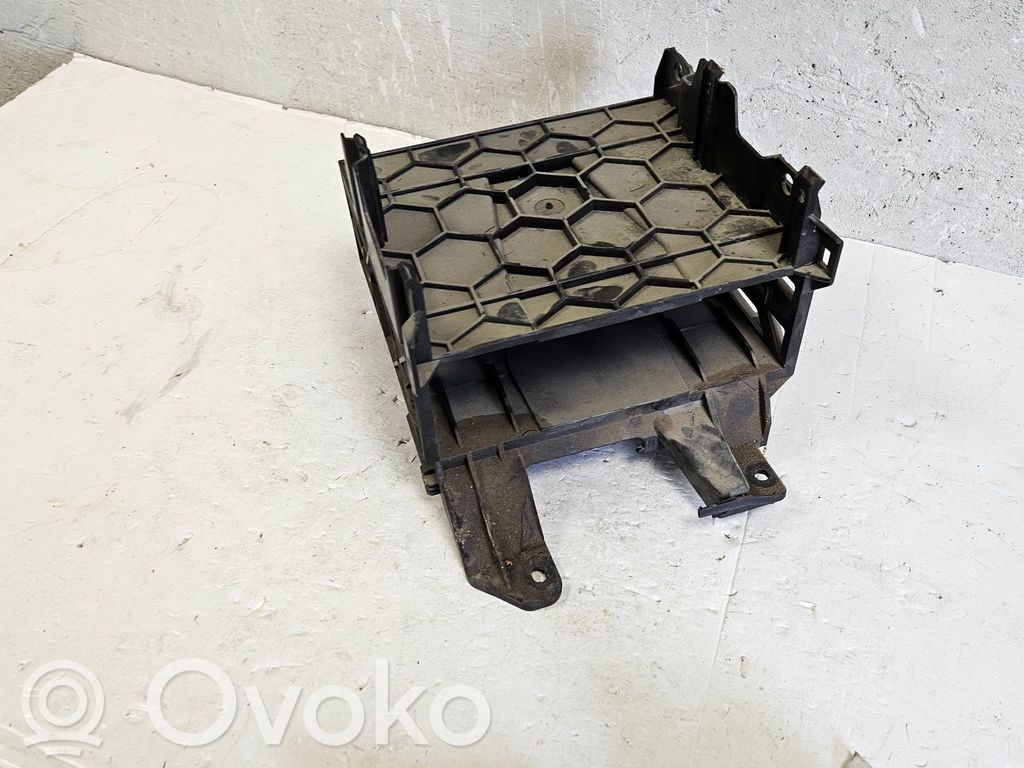Audi A5 8T 8F Sound amplifier holder/bracket 