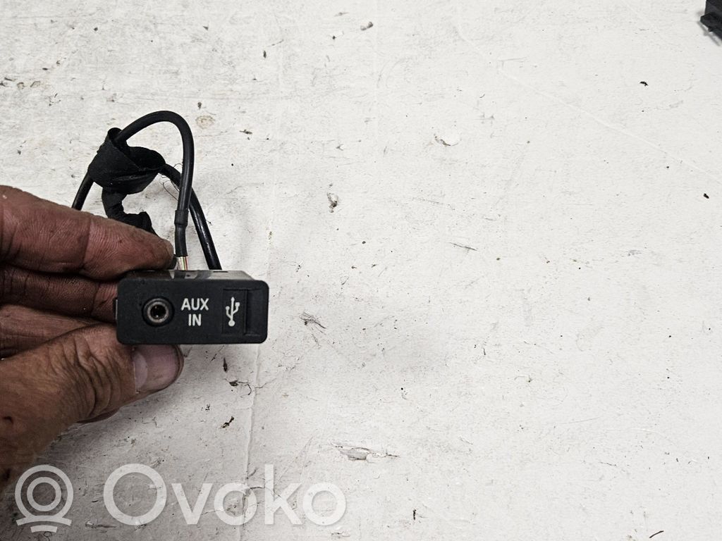 USB socket connector   61319129652,9129652,9226392
