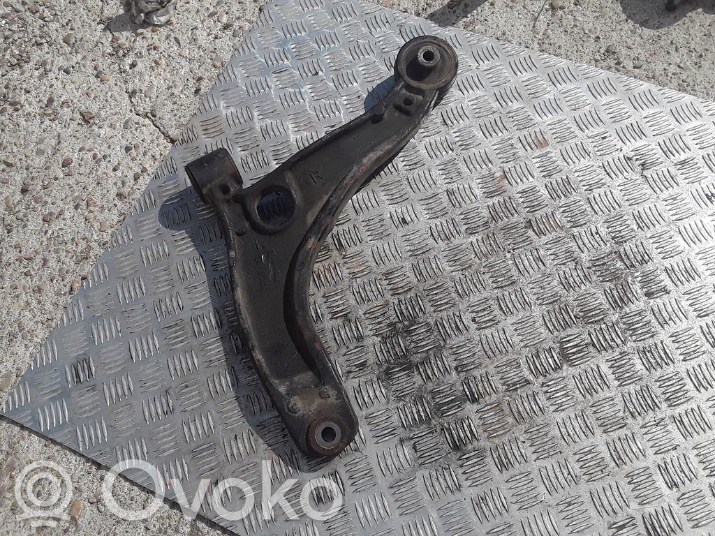 Renault Master III Querlenker Achsschenkel vorne 