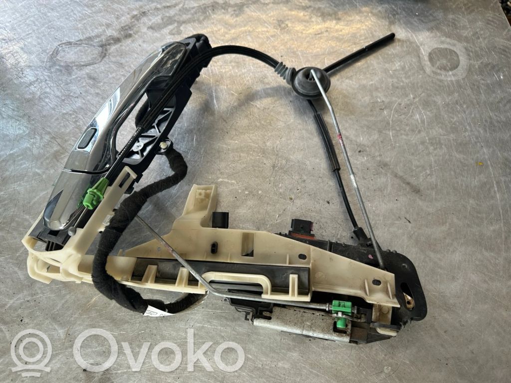 Ford Explorer Front door lock 