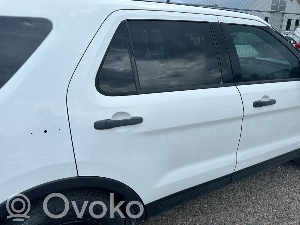 Rear door