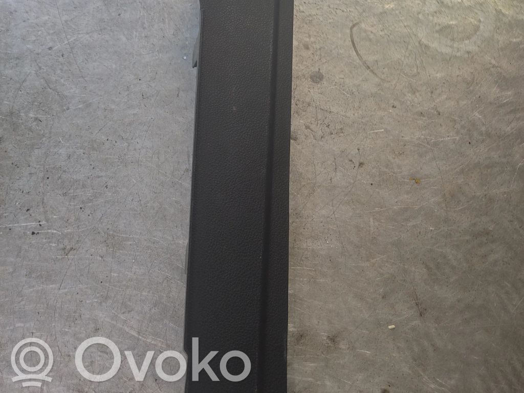 Ford Explorer Panel trim 
