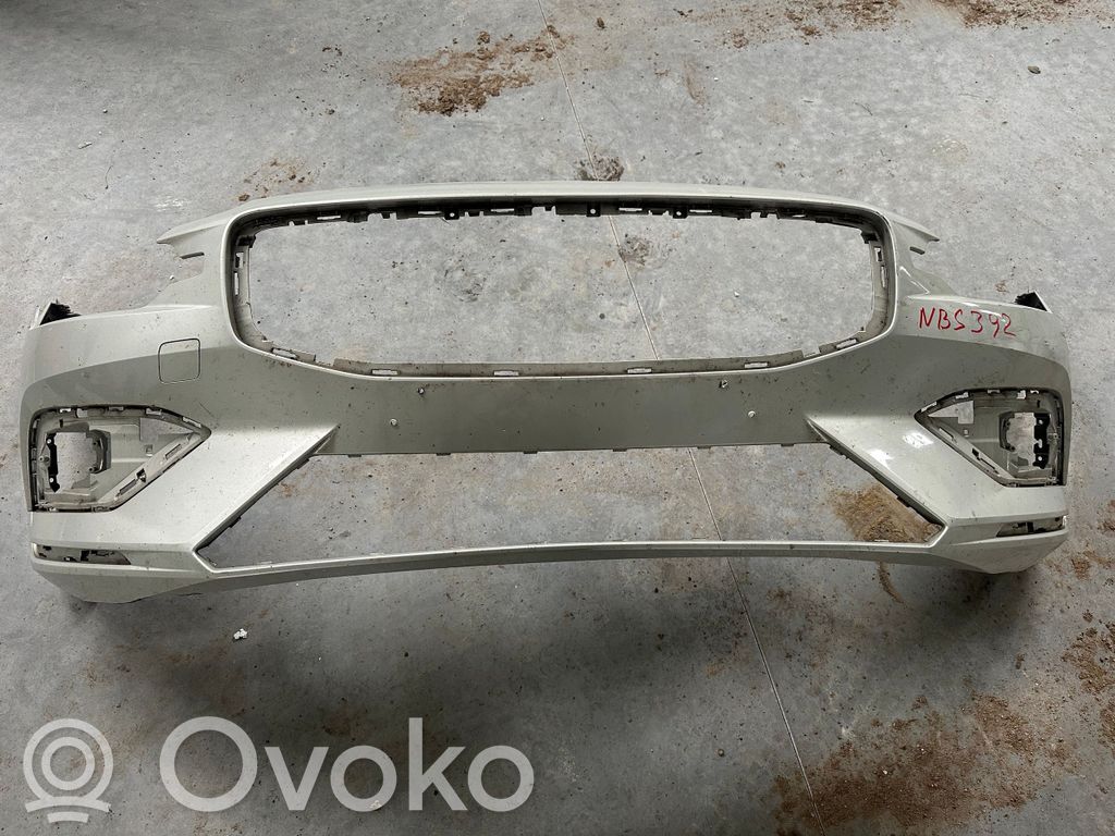 Front bumper   31690589