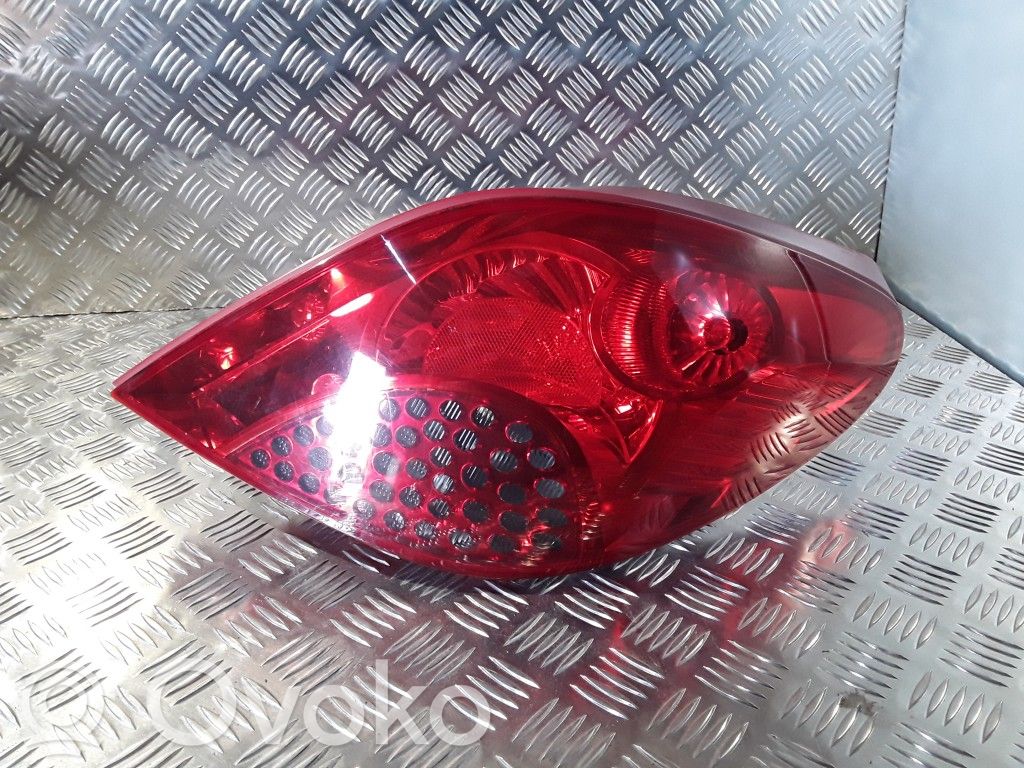 Peugeot 207 Lampă spate în caroserie 