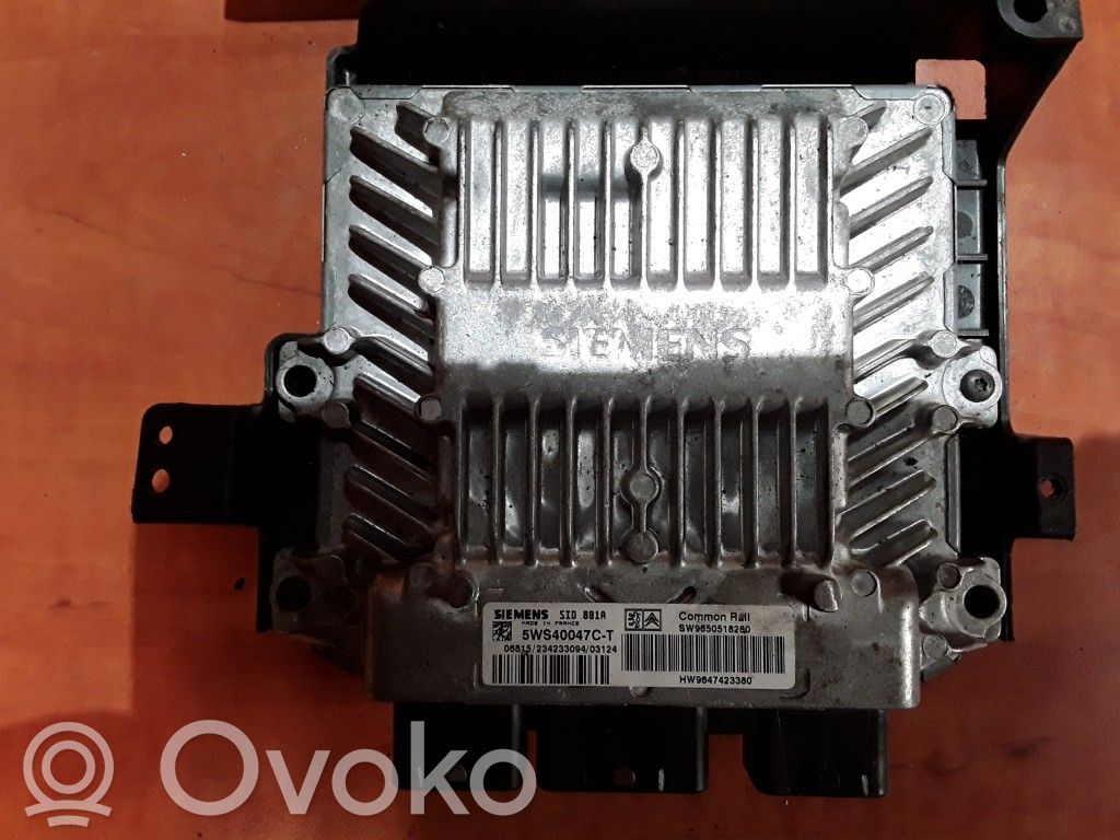 Citroen C5 Variklio valdymo blokas 