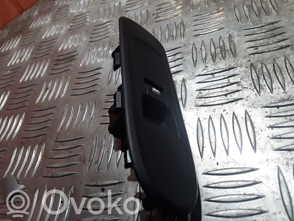 Citroen C3 Electric window control switch 