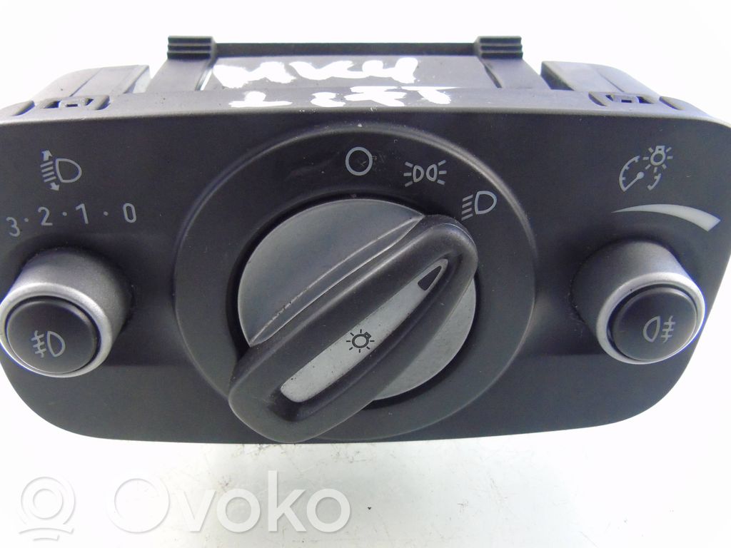 Ford Mondeo MK IV Light switch 