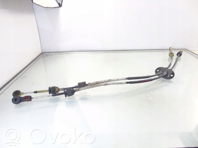 Ford Focus Gear shift cable linkage 