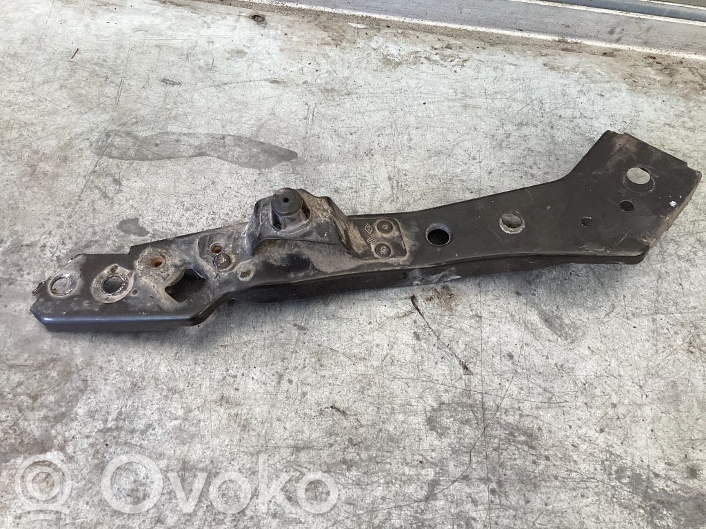 Renault Megane III Seitenteil Schlossträger Frontträger Frontmaske 