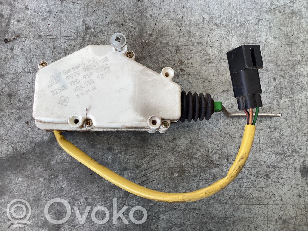 Central locking motor   7M0959775C,404155,95VW9B241AB
