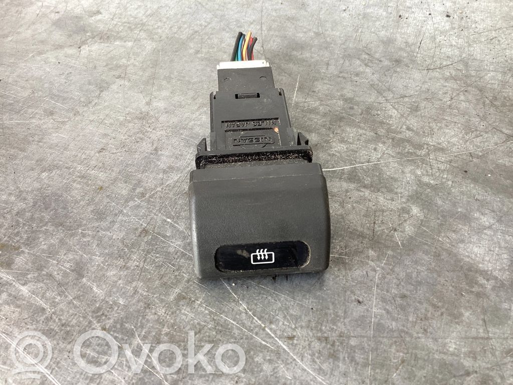Subaru Forester SF Mirror heating switch 
