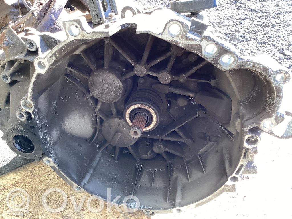 Volvo V70 5 Gang Schaltgetriebe 