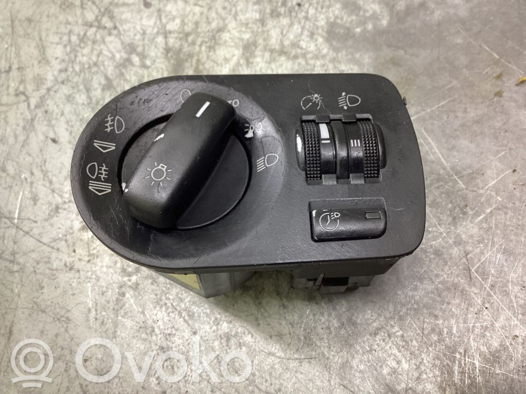 Audi A3 S3 8P Light switch 