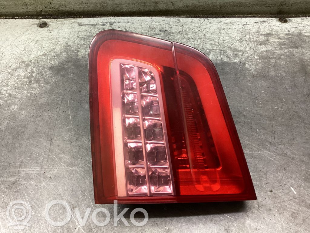 Citroen C5 Aizmugurējais lukturis pārsegā 