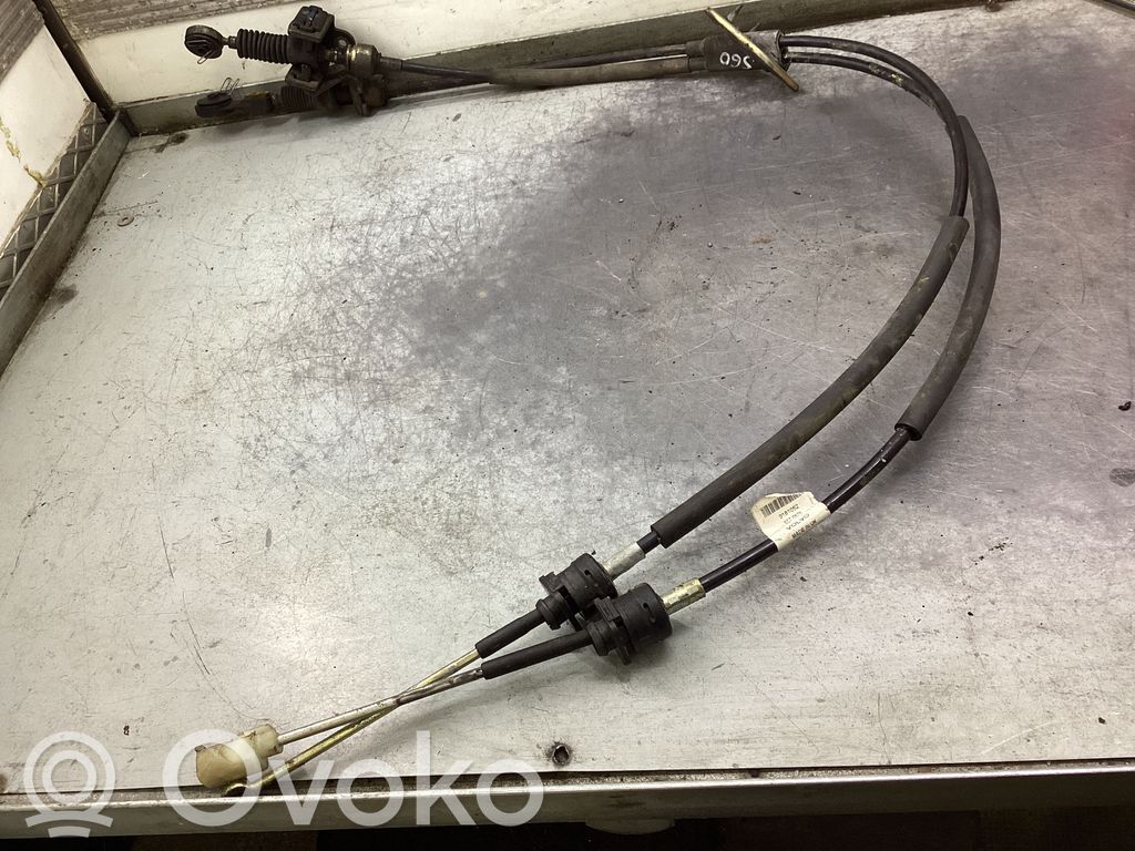 Volvo S60 Gear shift cable linkage 