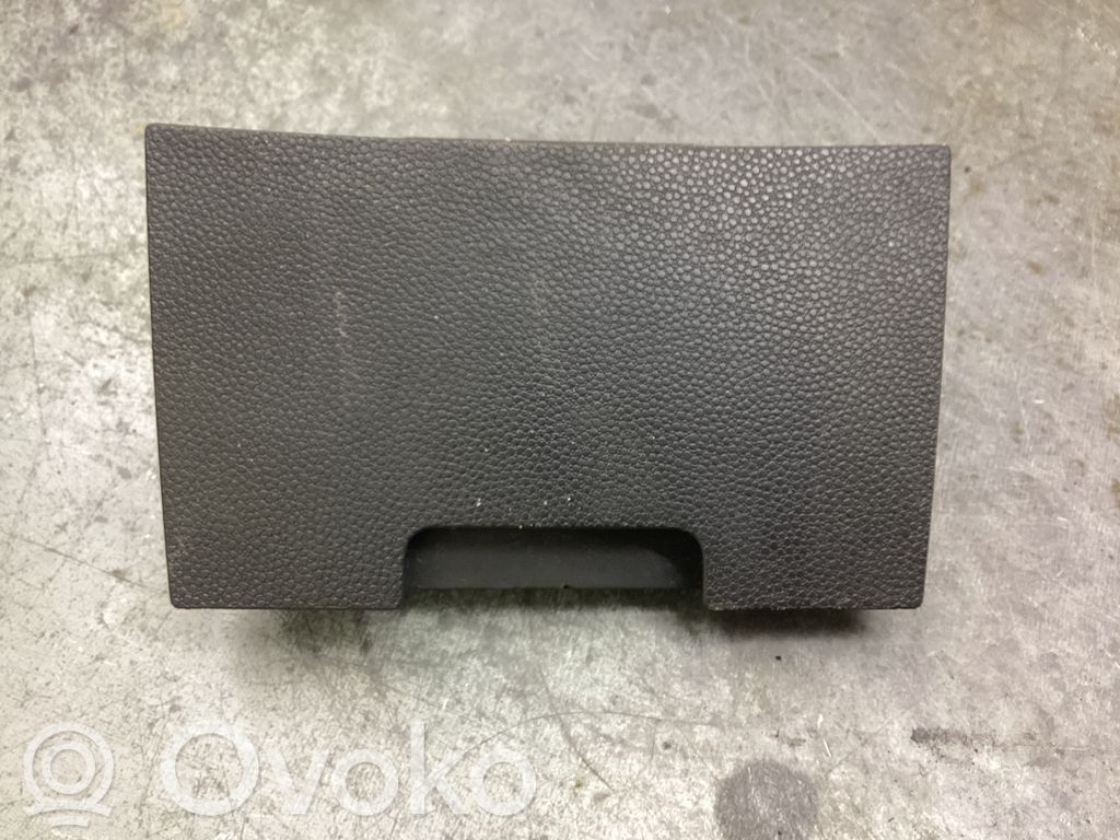 Opel Zafira B Aschenbecher hinten 