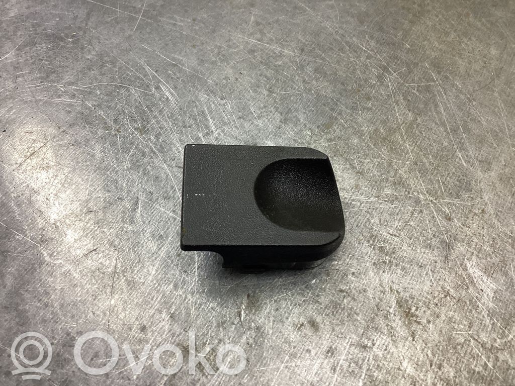 Opel Zafira C Kita salono detalė 