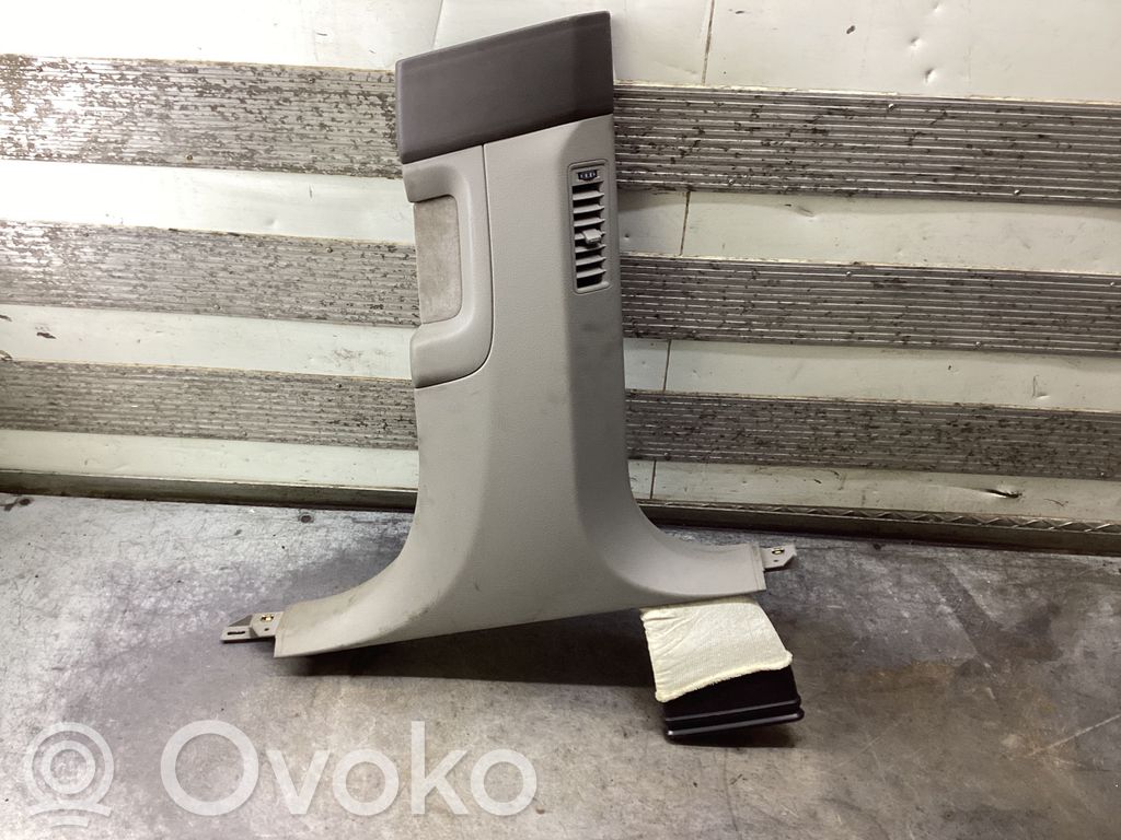 Audi A8 S8 D3 4E (B) Revêtement de pilier (bas) 