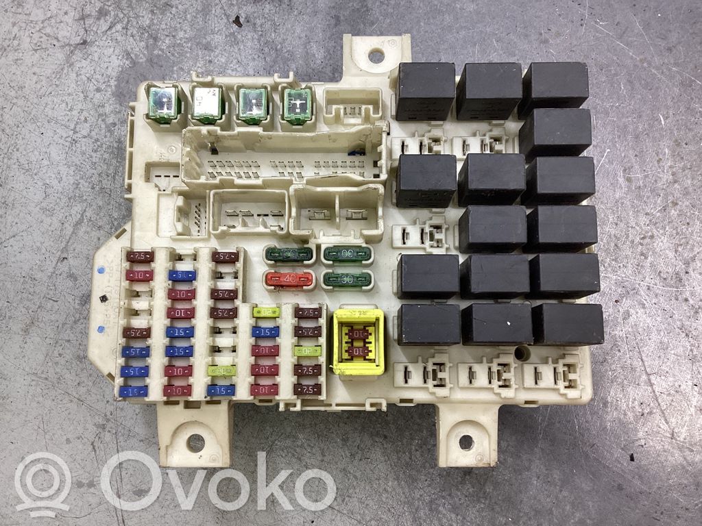 Mitsubishi Colt CZ3 Set scatola dei fusibili 