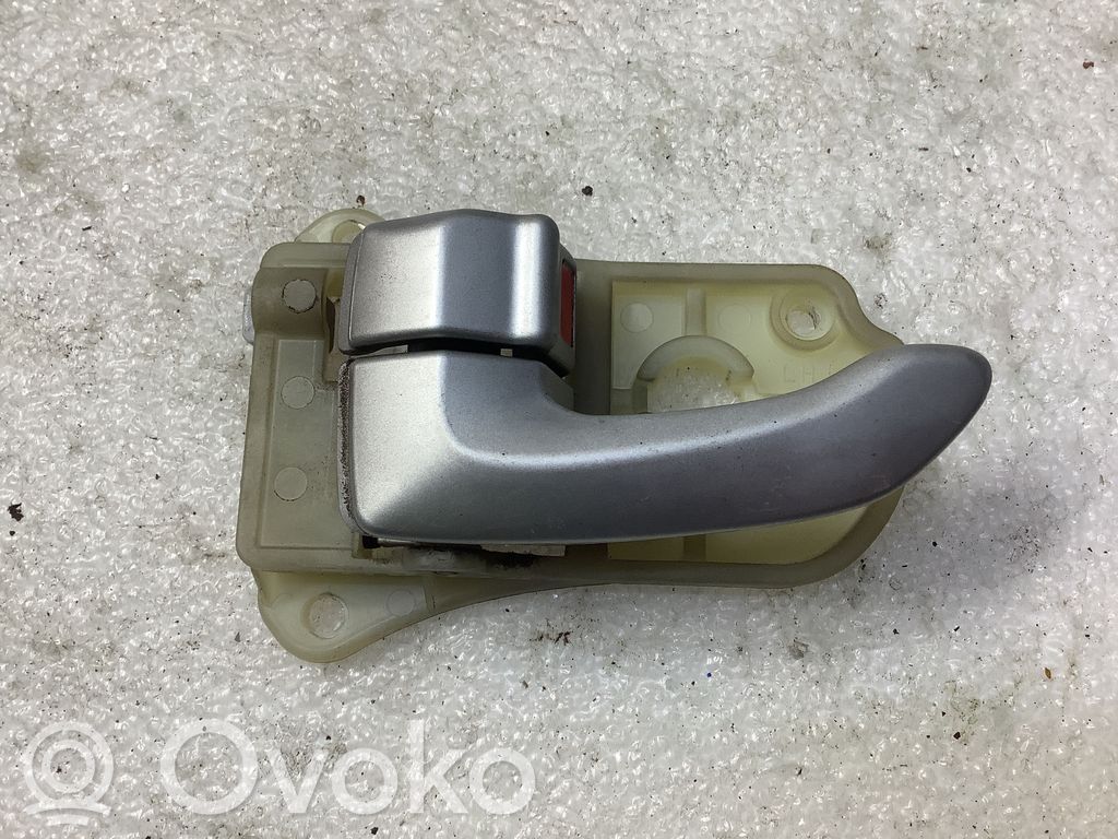 Hyundai Grandeur Front door interior handle 