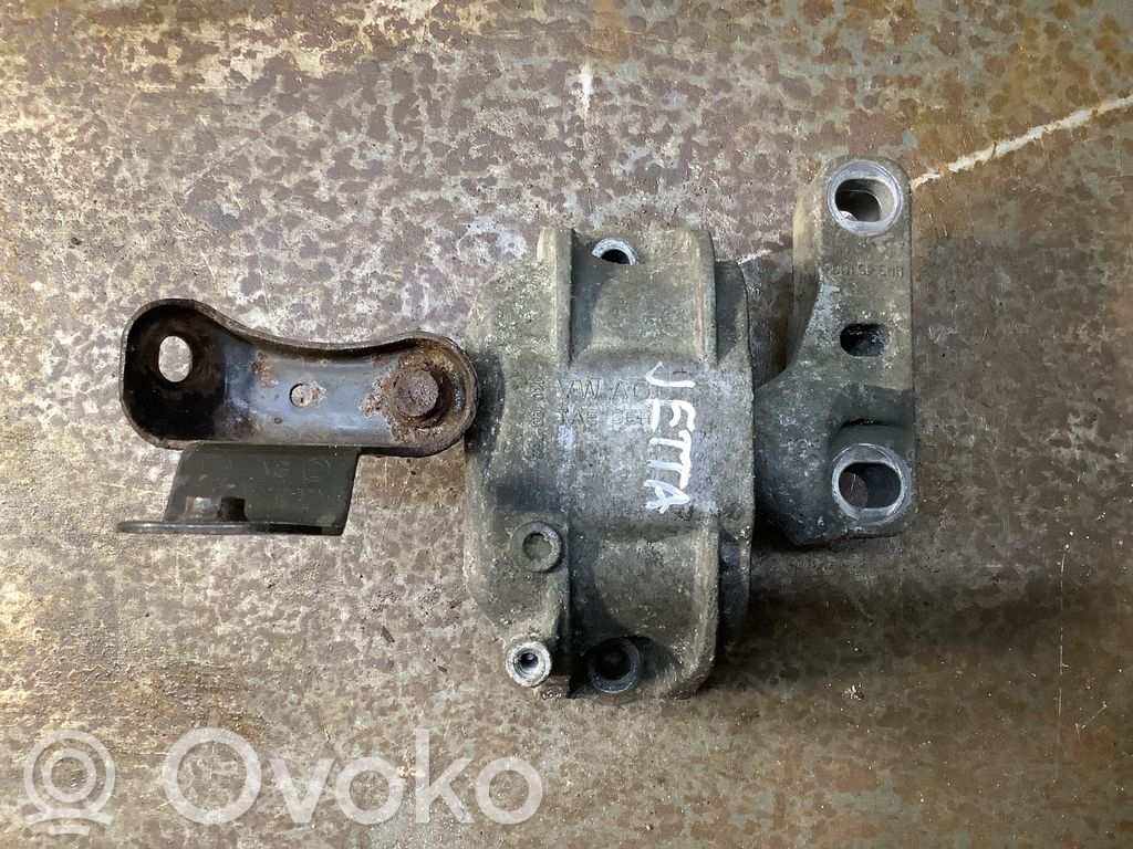 Engine mount bracket   1K199262,1K0199588