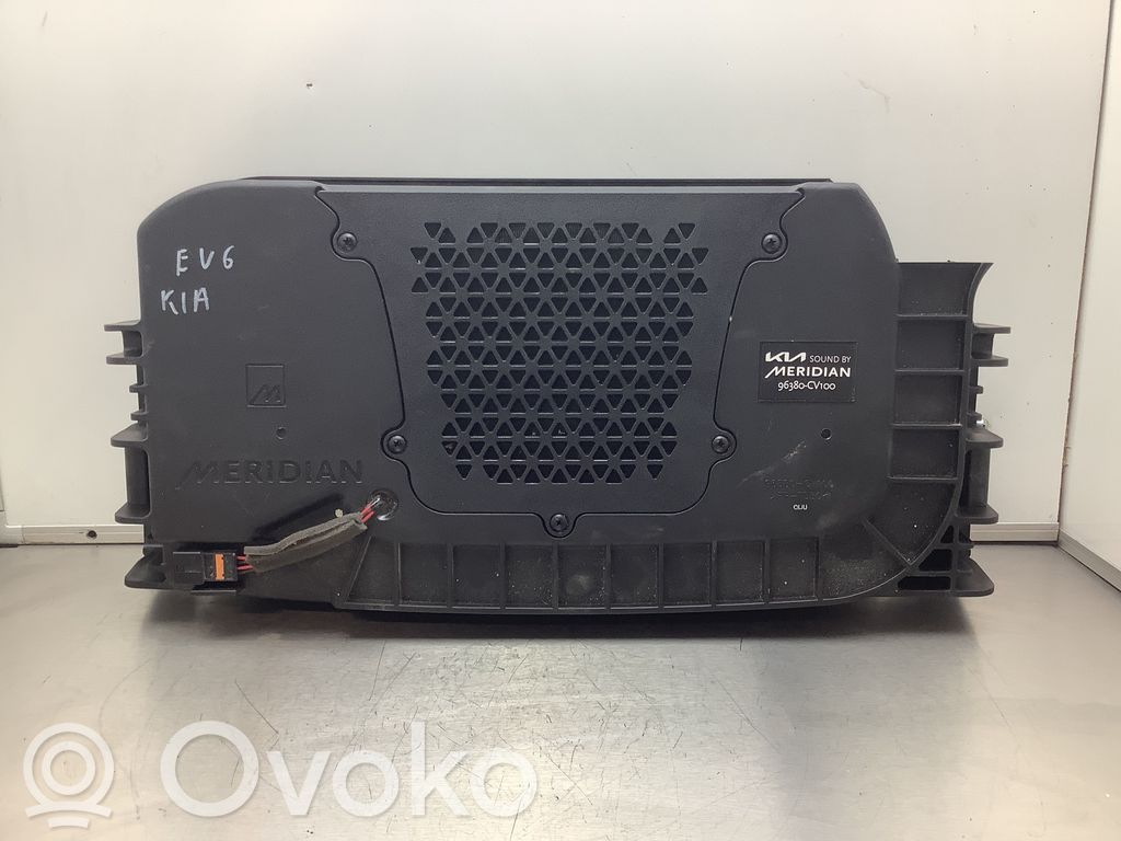 KIA EV6 Altavoz subwoofer 