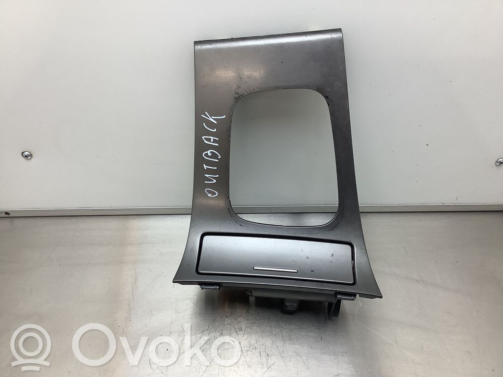 Subaru Outback Aschenbecher 