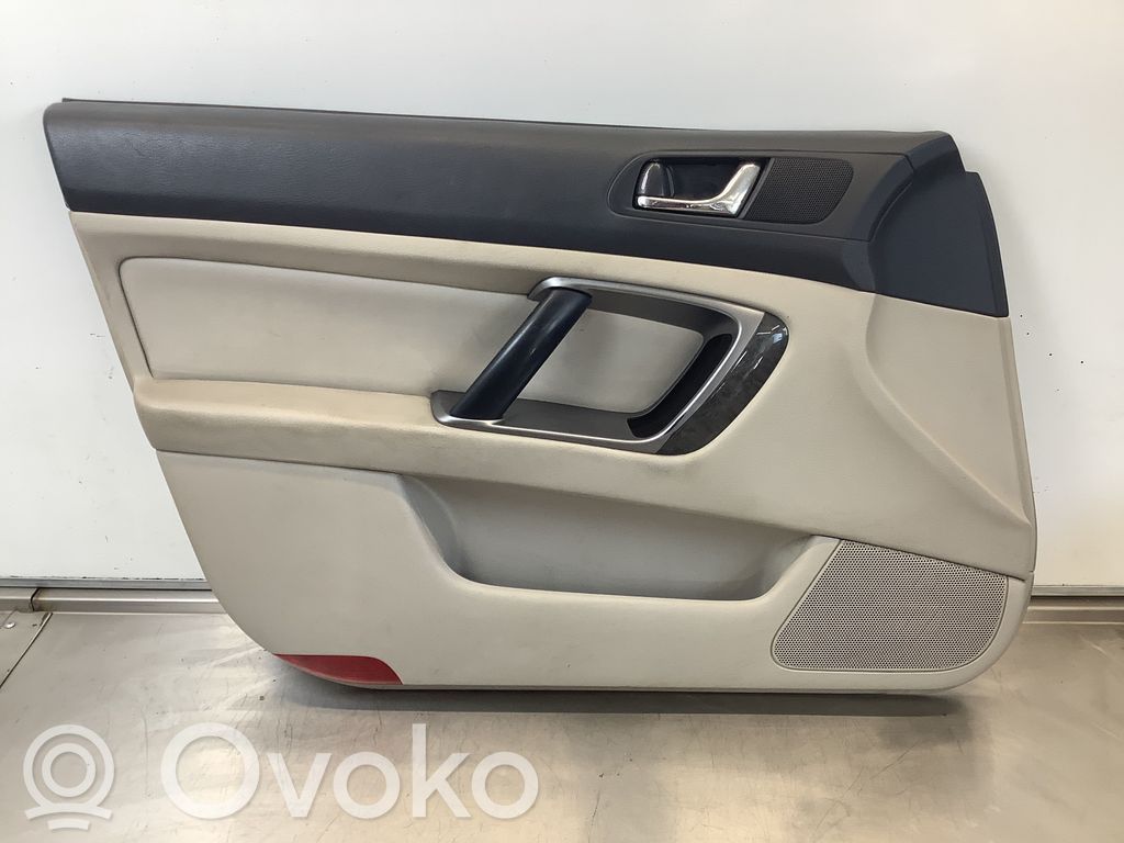 Subaru Outback Etuoven verhoilu 