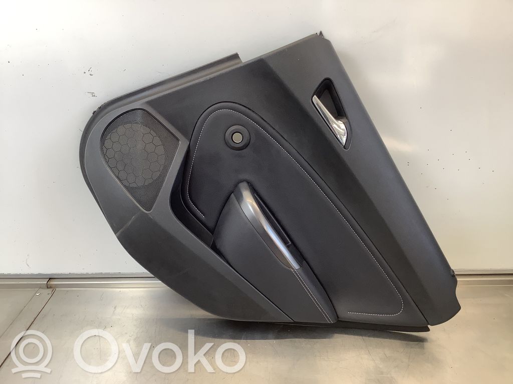 Opel Astra J Boczki / Poszycie drzwi tylnych 