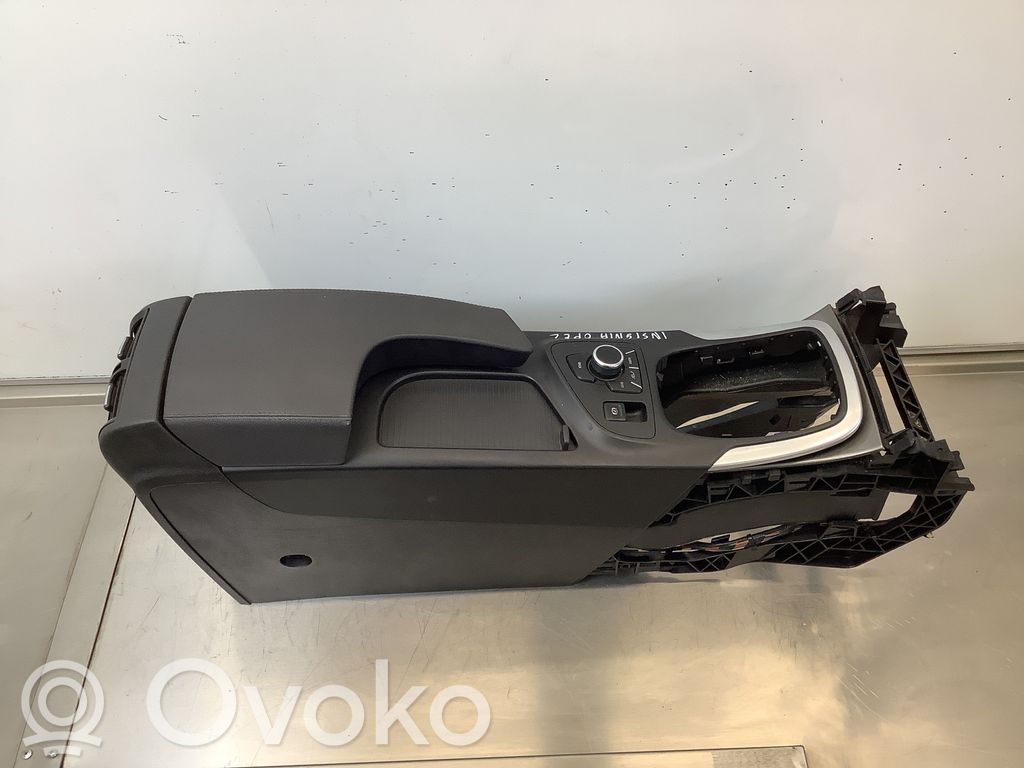 Opel Insignia A Consolă centrală 