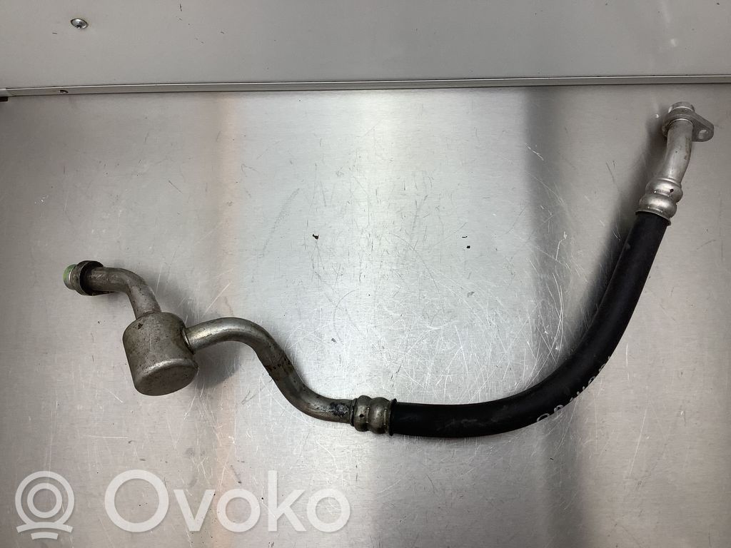 Nissan Qashqai Ilmastointilaitteen putki (A/C) 
