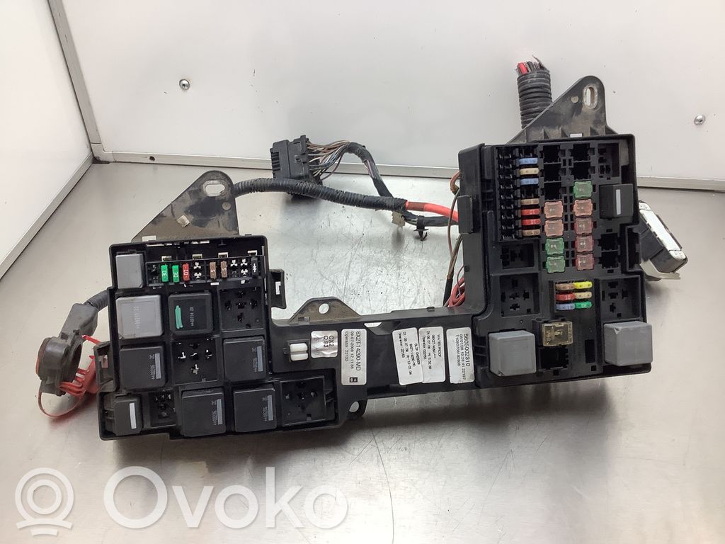 Jaguar XF X250 Fuse box set 