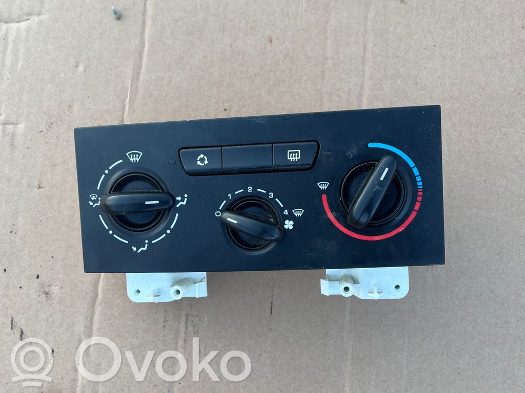 Citroen C4 I Climate control unit 