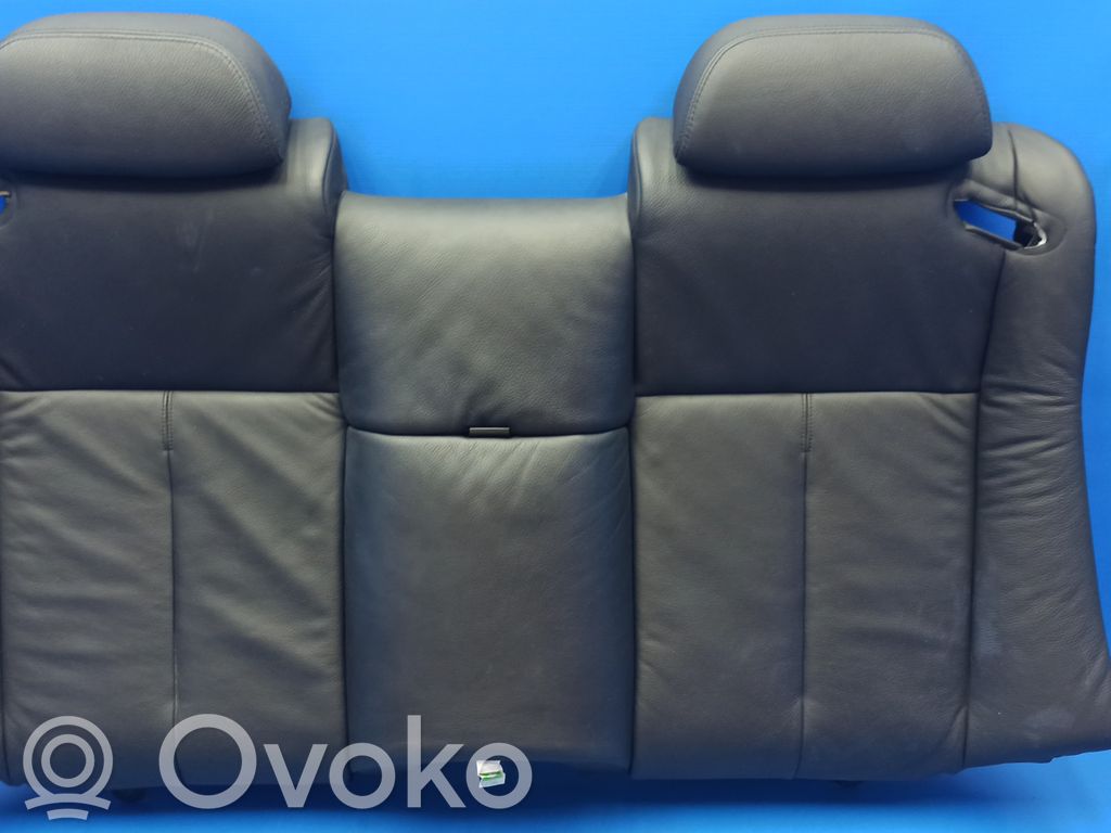 Galinė sėdynė   52207039807,14347010
