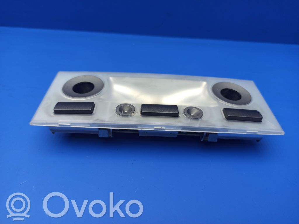 BMW 7 E65 E66 Luz del asiento trasero 