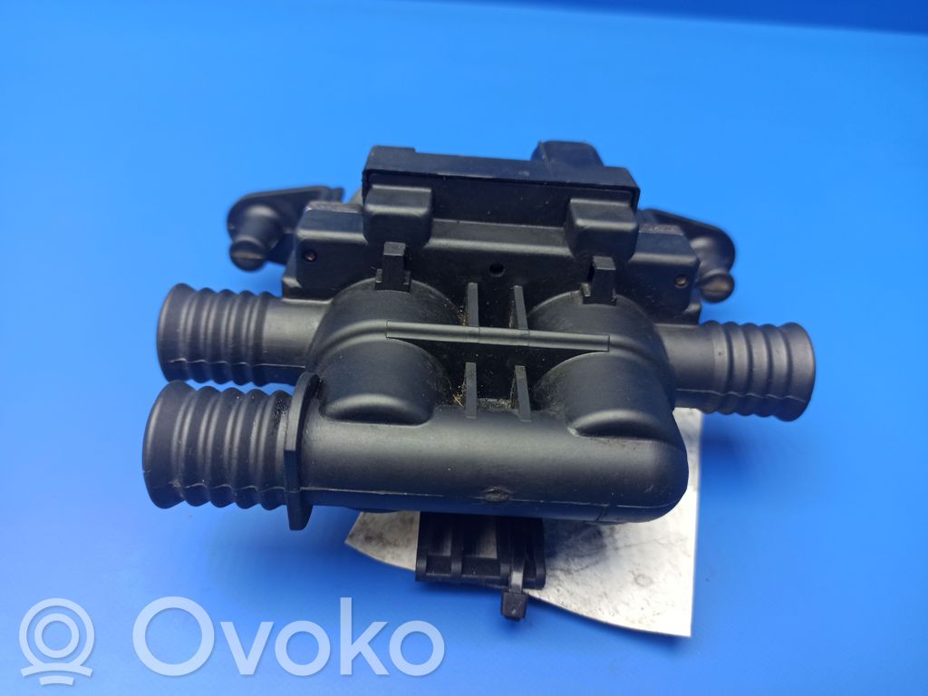 BMW 7 E65 E66 Coolant heater control valve 