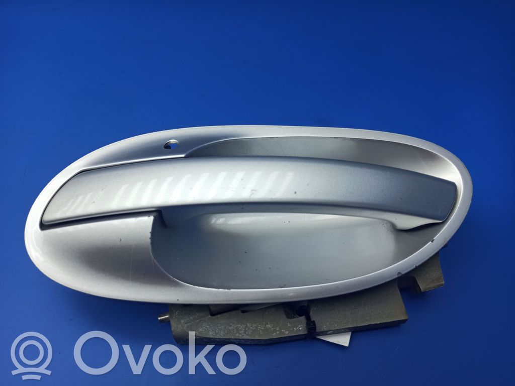 BMW 7 E65 E66 Klamka zewnętrzna drzwi tylnych 