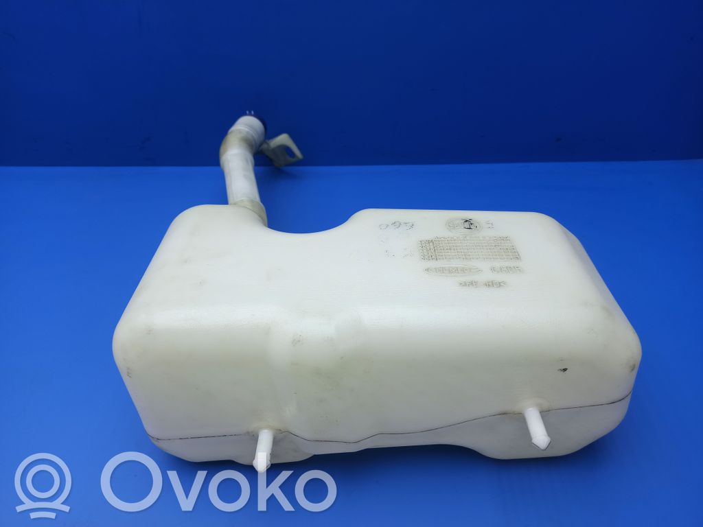 BMW 5 E60 E61 Windshield washer fluid reservoir/tank 