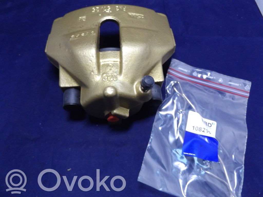Opel Astra G Zacisk hamulcowy przedni 