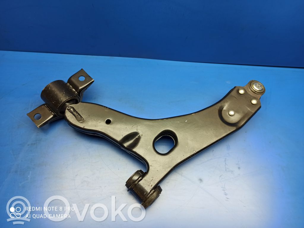 Ford Focus Front lower control arm/wishbone 