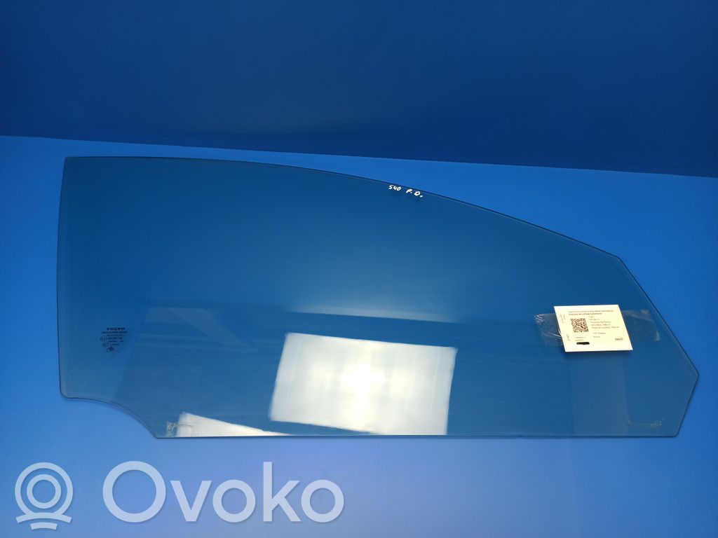 Volvo S40 Etuoven ikkunalasi, neliovinen malli 