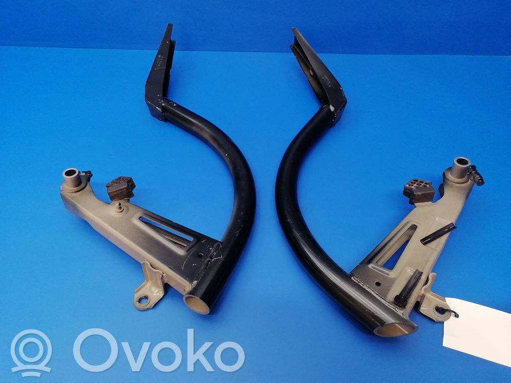 Tailgate/trunk/boot hinge   13248722,13248721