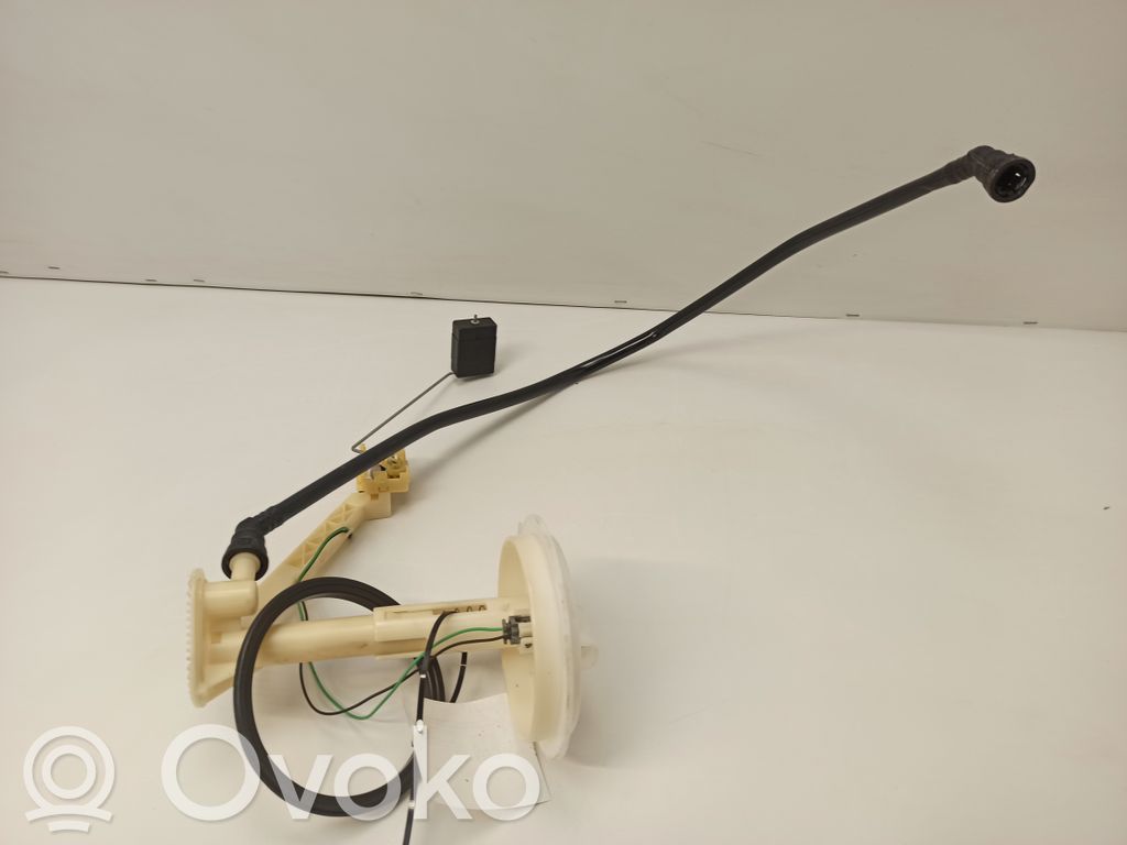 Cadillac CTS Fuel level sensor 