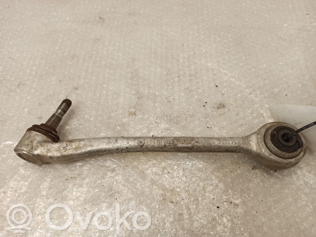 BMW 7 E38 Вилы 