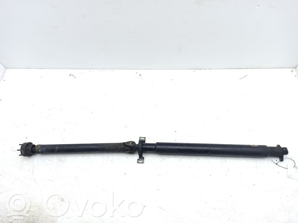 BMW 7 E38 Kardanas komplekte 