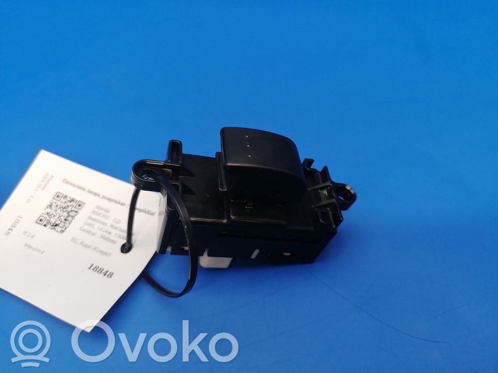 Mazda RX8 Electric window control switch 