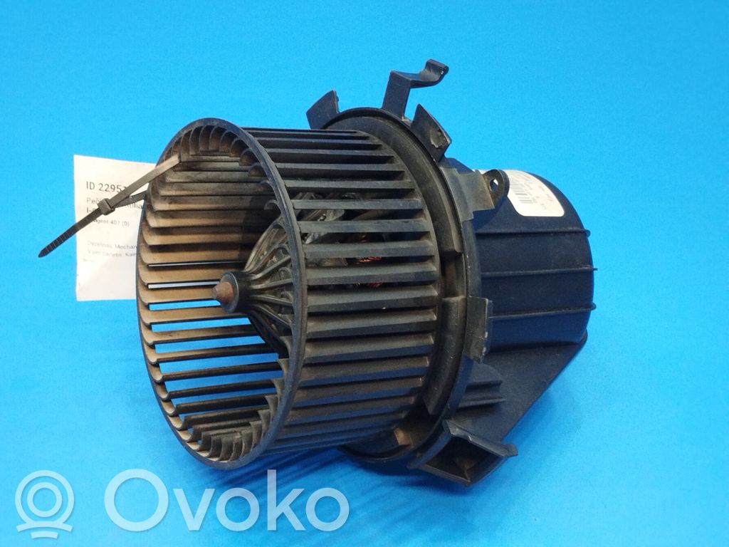Peugeot 407 Lämmittimen puhallin 